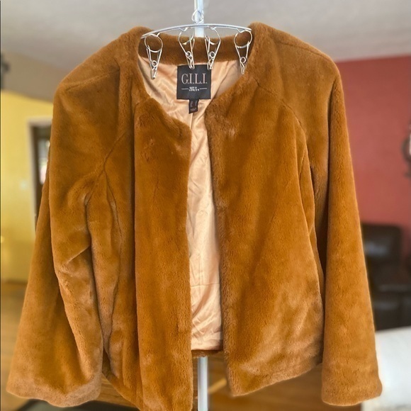 Gilli Jackets & Blazers - Fur jacket, soft material, light weight, size L